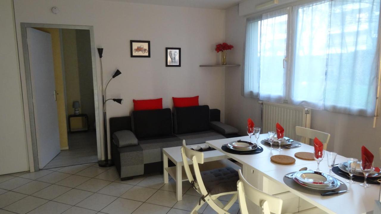 Appart T2 Standing Tout Confort Au Calme - Parking En Option Lyon Bagian luar foto